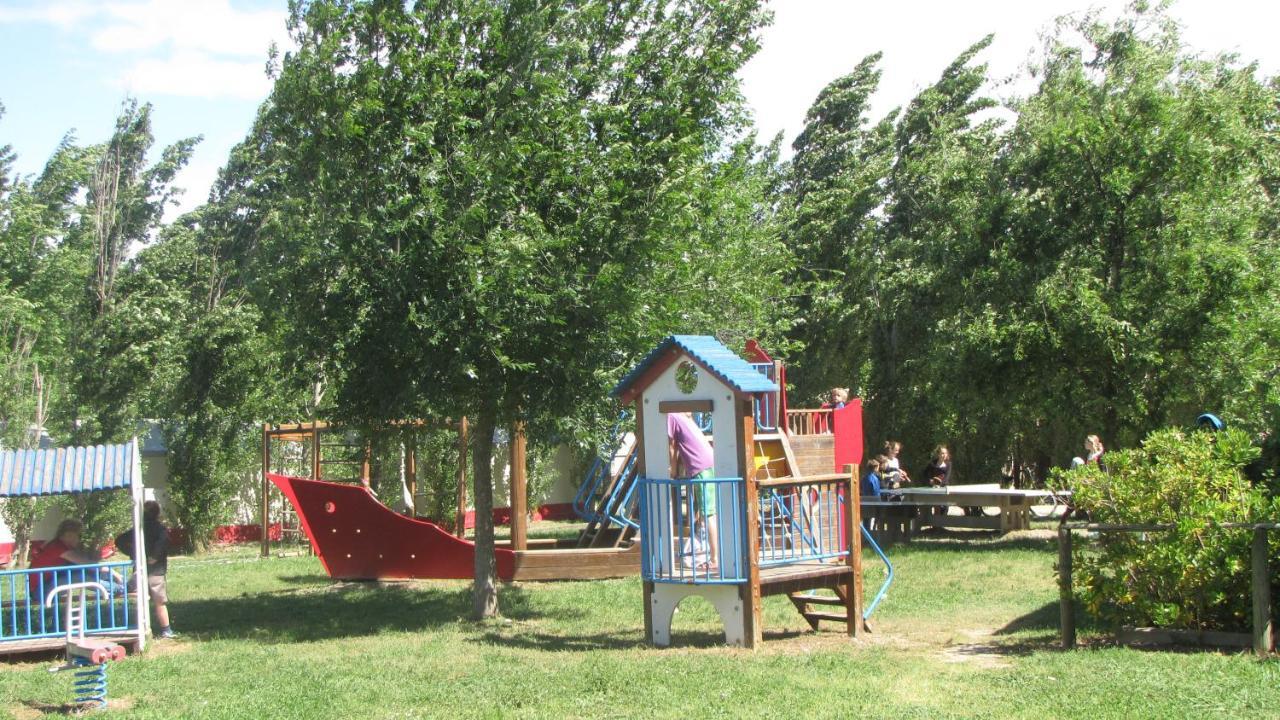Happy Camp Mobile Homes In Camping Village Free Time Marina Di Bibbona Exteriér fotografie